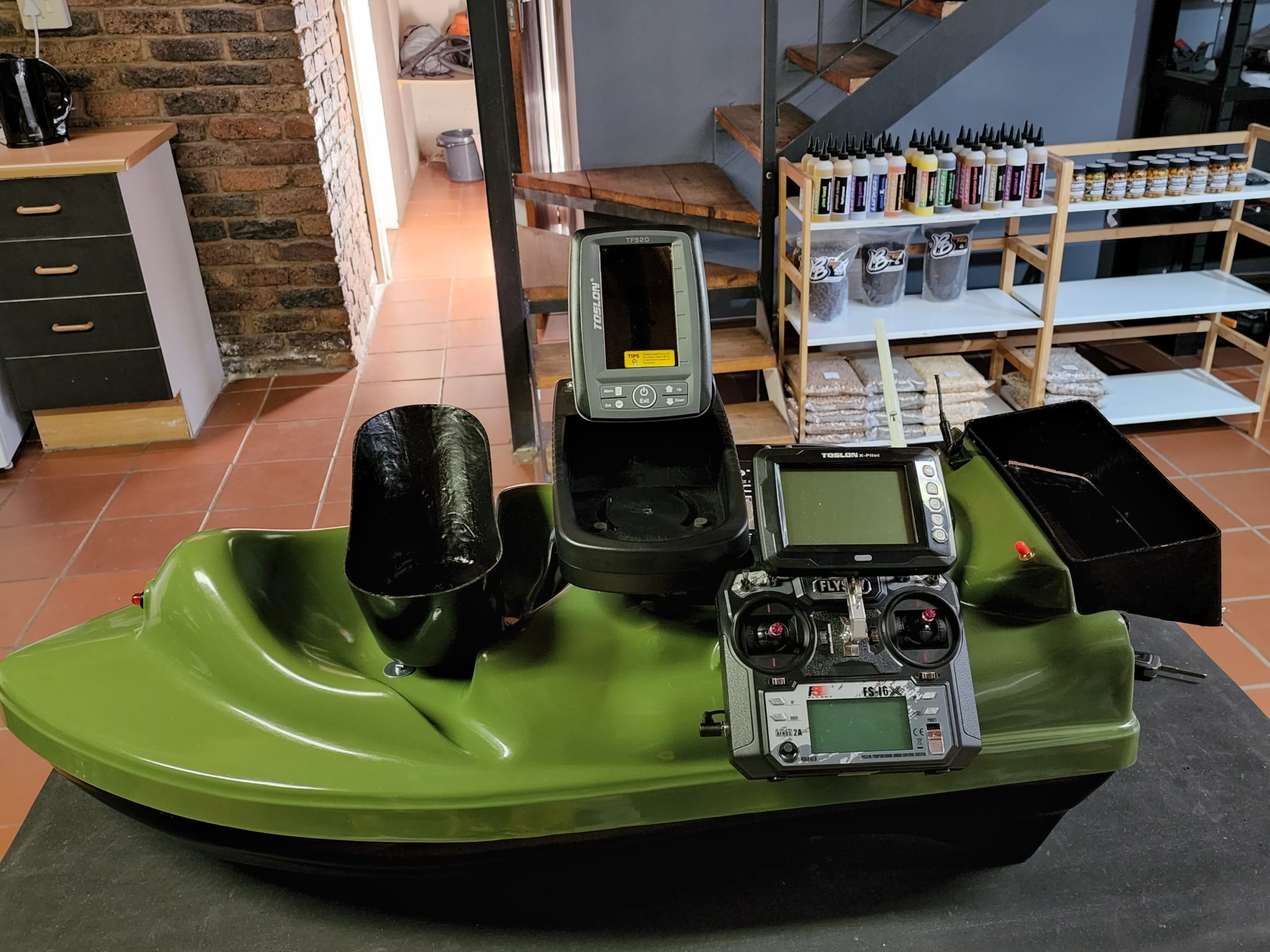 kamo 360 bait boat