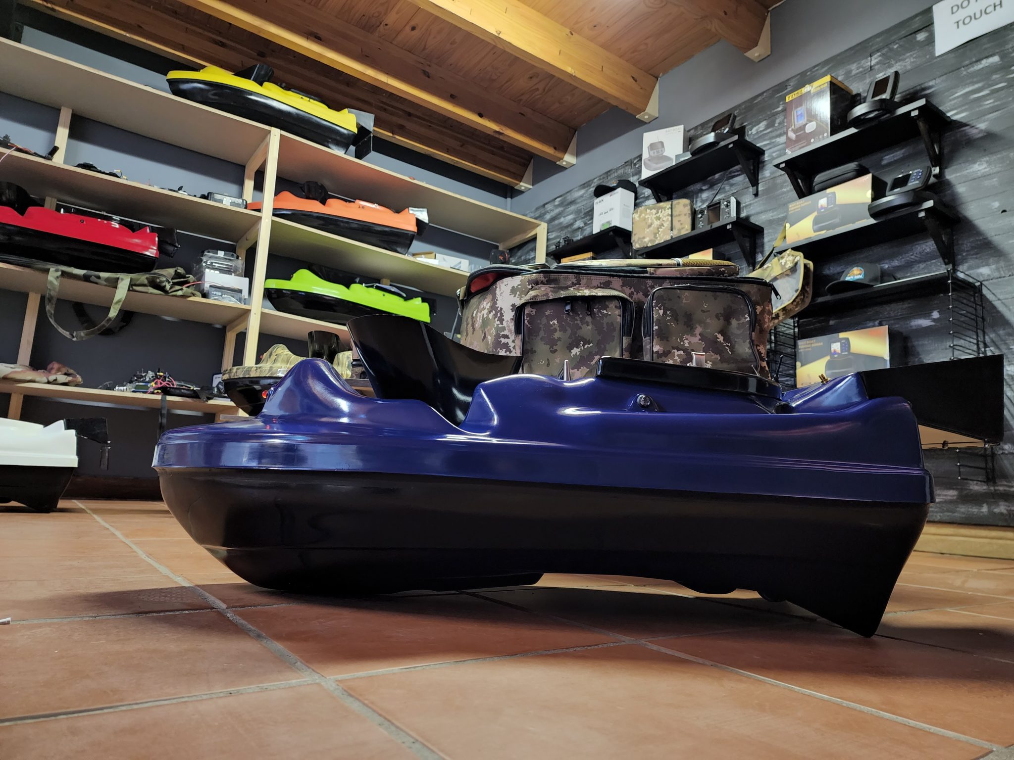 kamo 360 bait boat