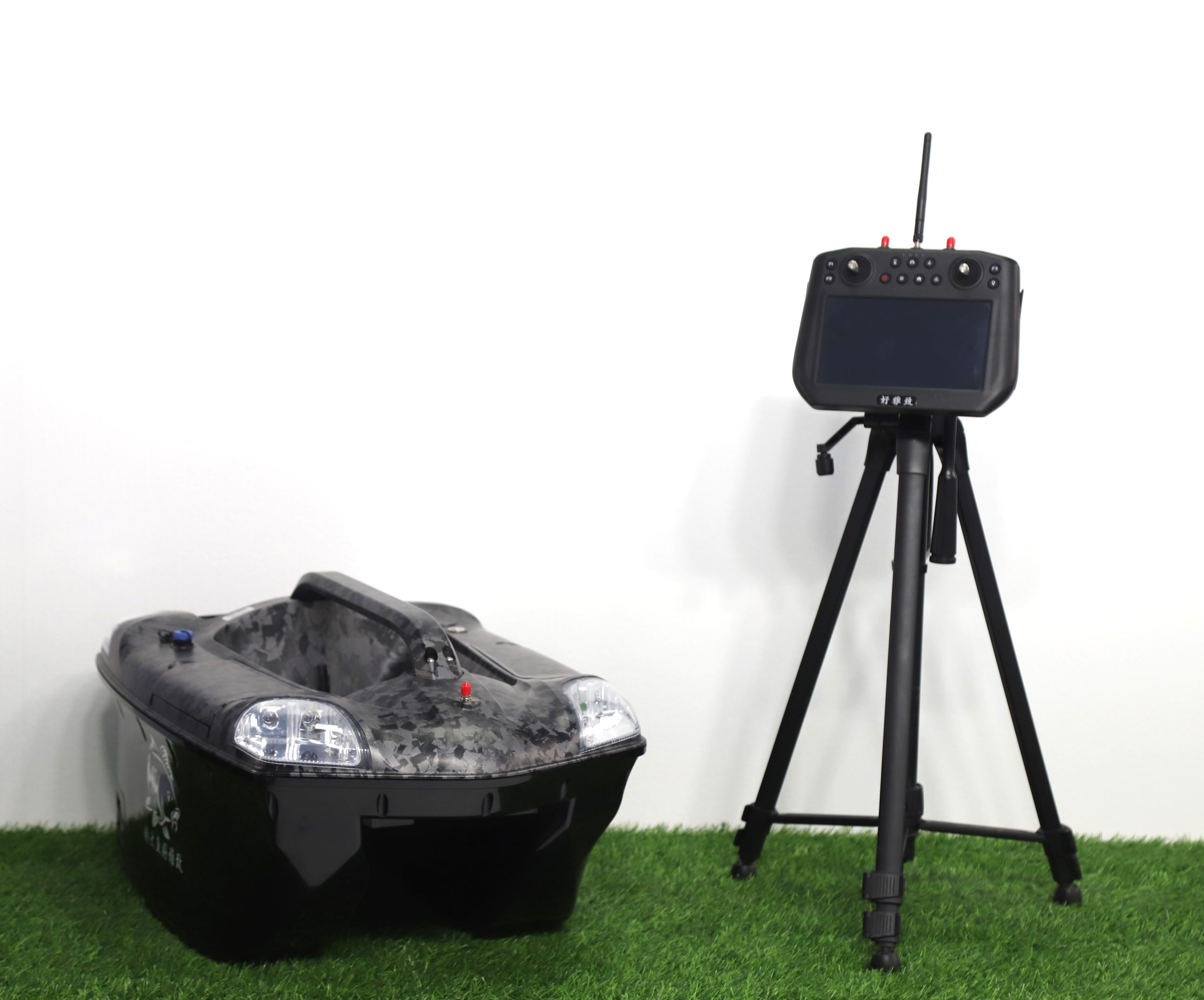 CarpeDiem's Specimen Mini Ultra Bait Boat - Image 15