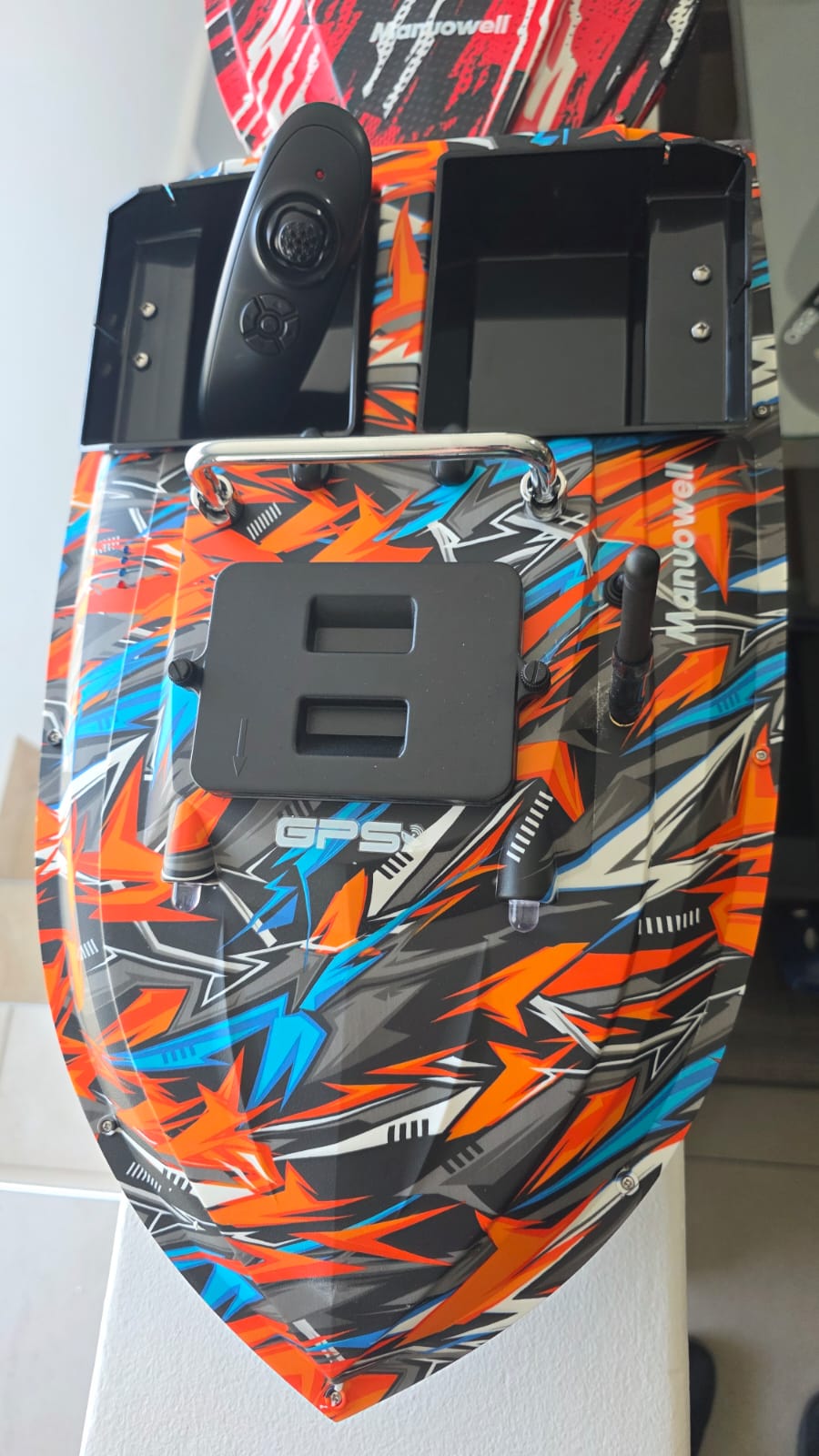 D008 – GPS Bait boat - Image 6