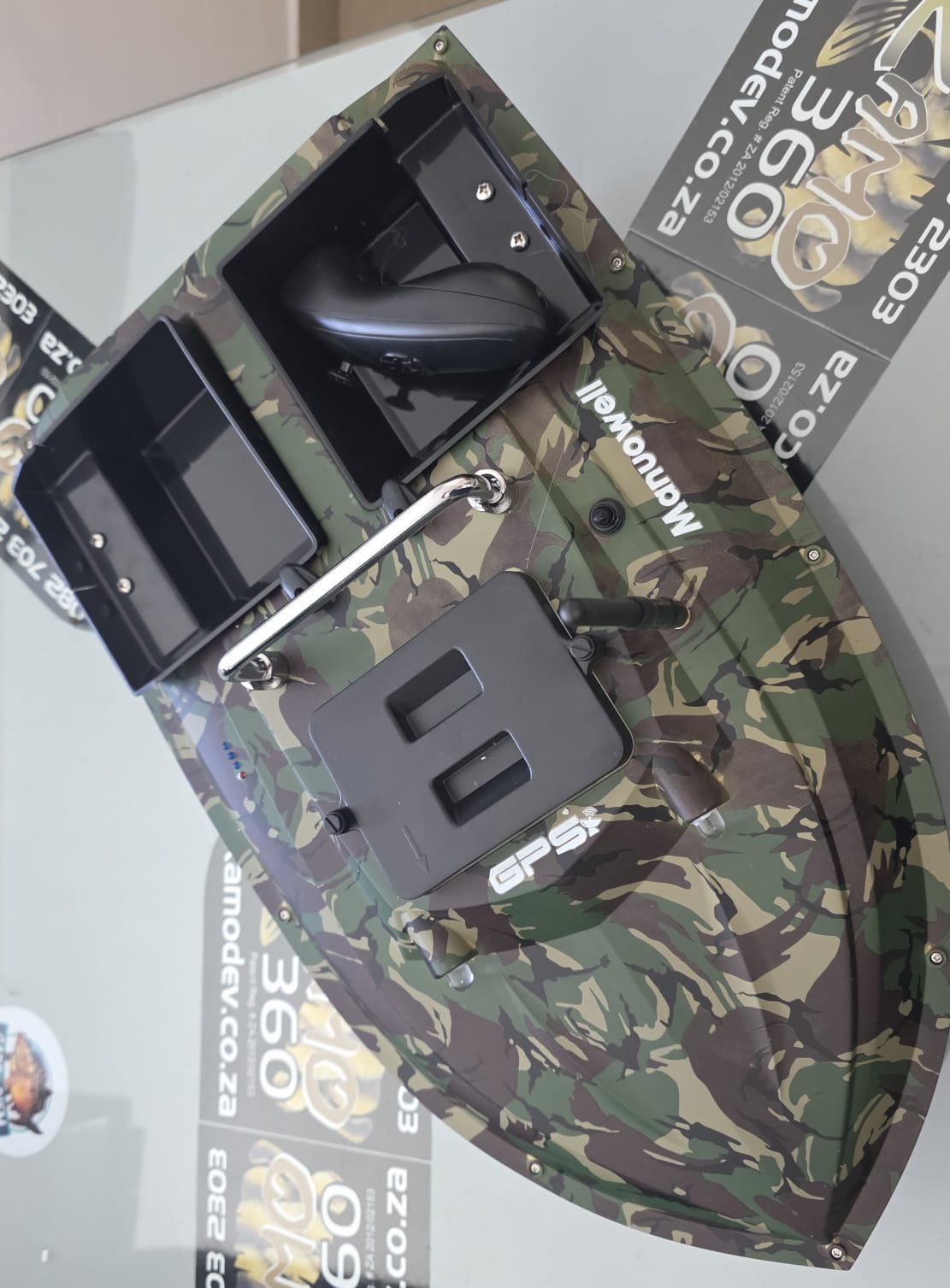 D008 – GPS Bait boat - Image 5